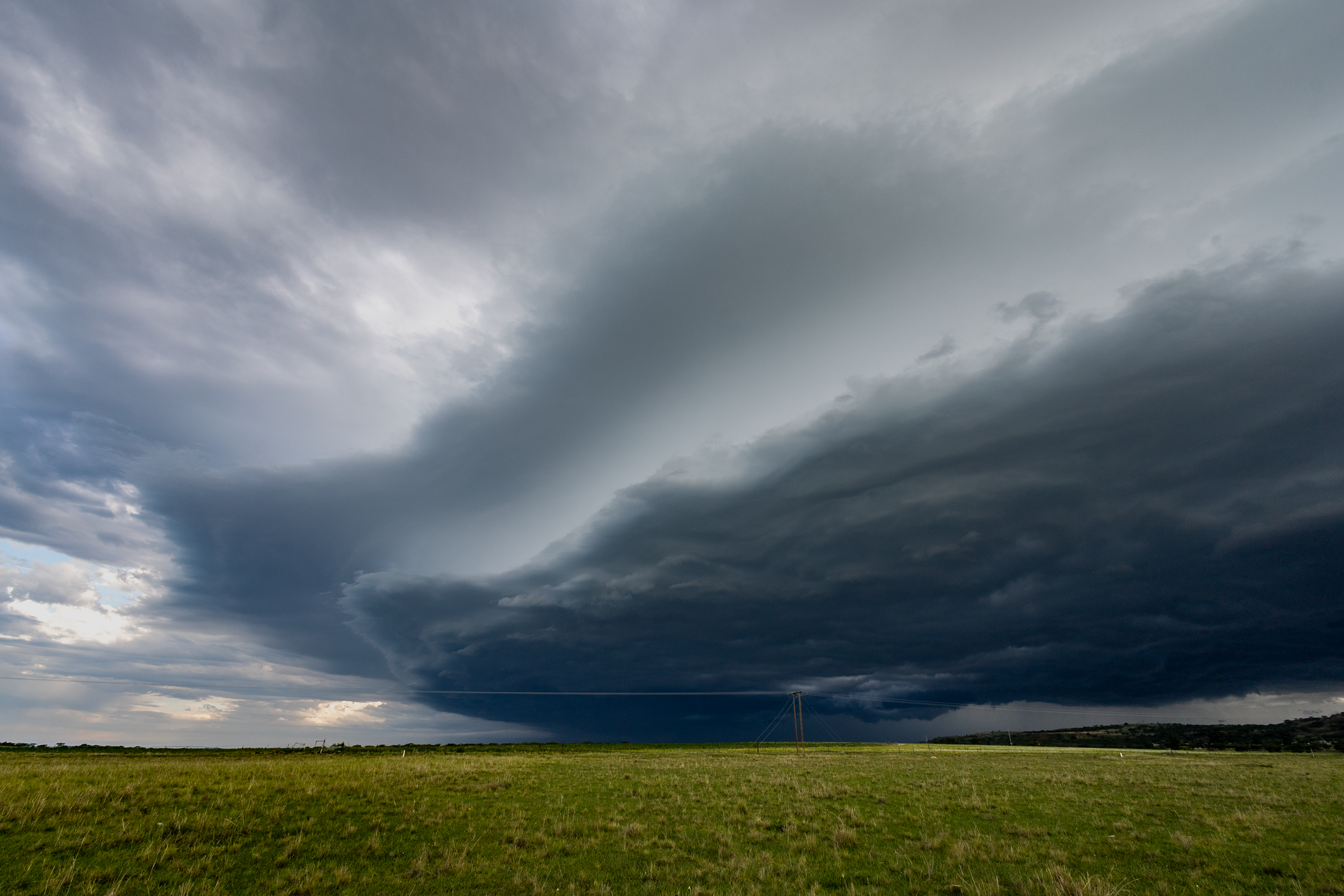 Vremea se răcește treptat: Meteorologii anunță temperaturi scăzute și ploi până pe 8 noiembrie
