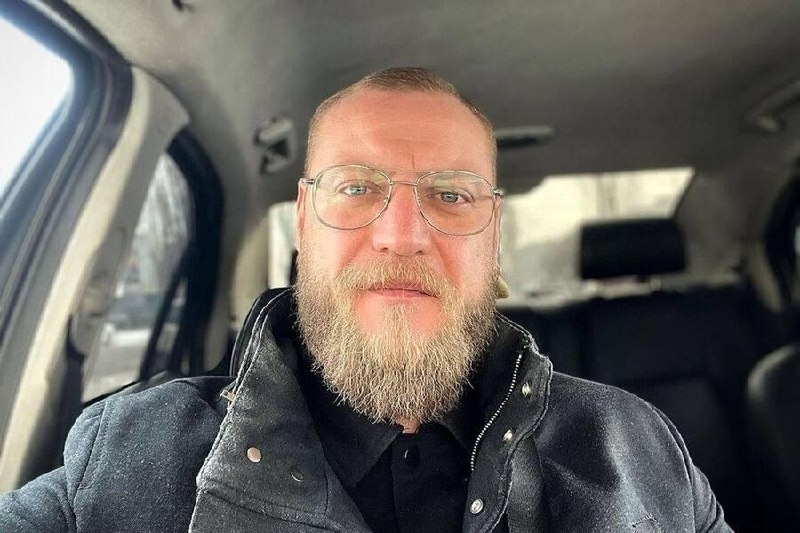 Moarte misterioasă în Rusia: Rapperul Misha Mavashi a murit împușcat la cap după nuntă