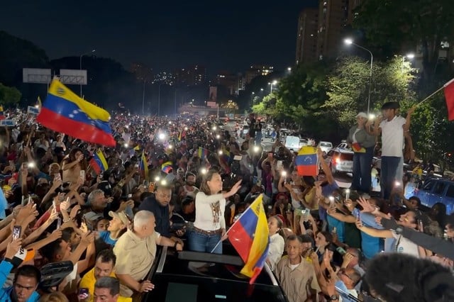 Tensiuni în Venezuela: Delcy Rodríguez critică întoarcerea liderului opoziției María Corina Machado în țară