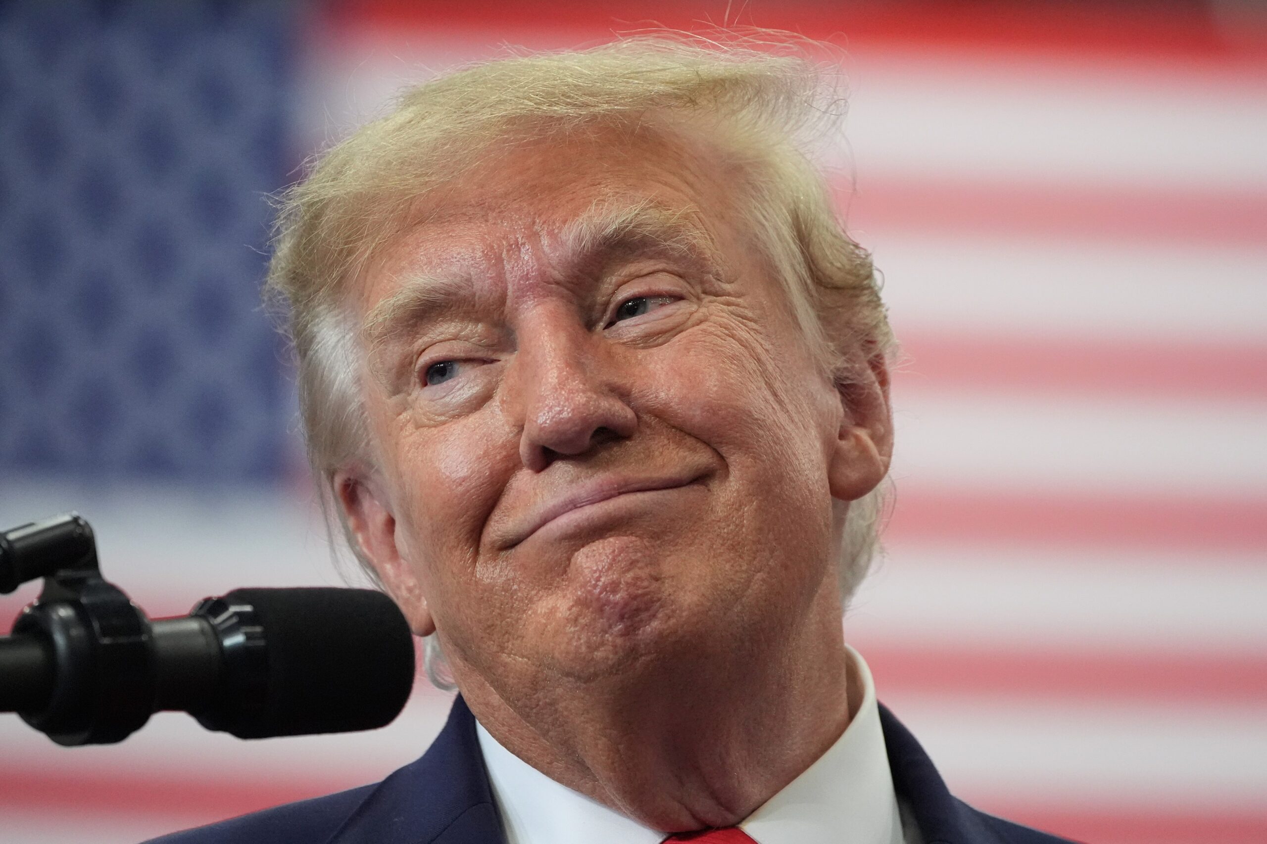Trump promite un milion de dolari pentru denunțarea fraudelor electorale în SUA