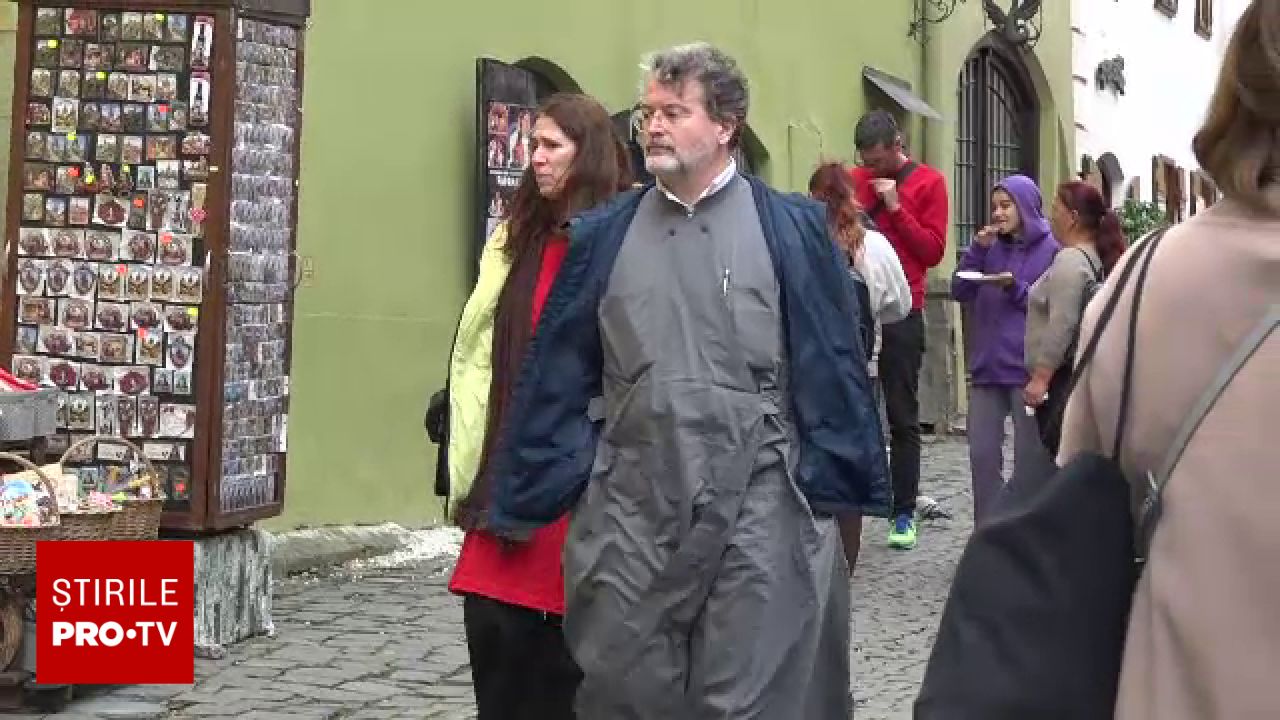 Controversă la Sighișoara: Preoții contestă organizarea festivalului de Halloween din Cetate