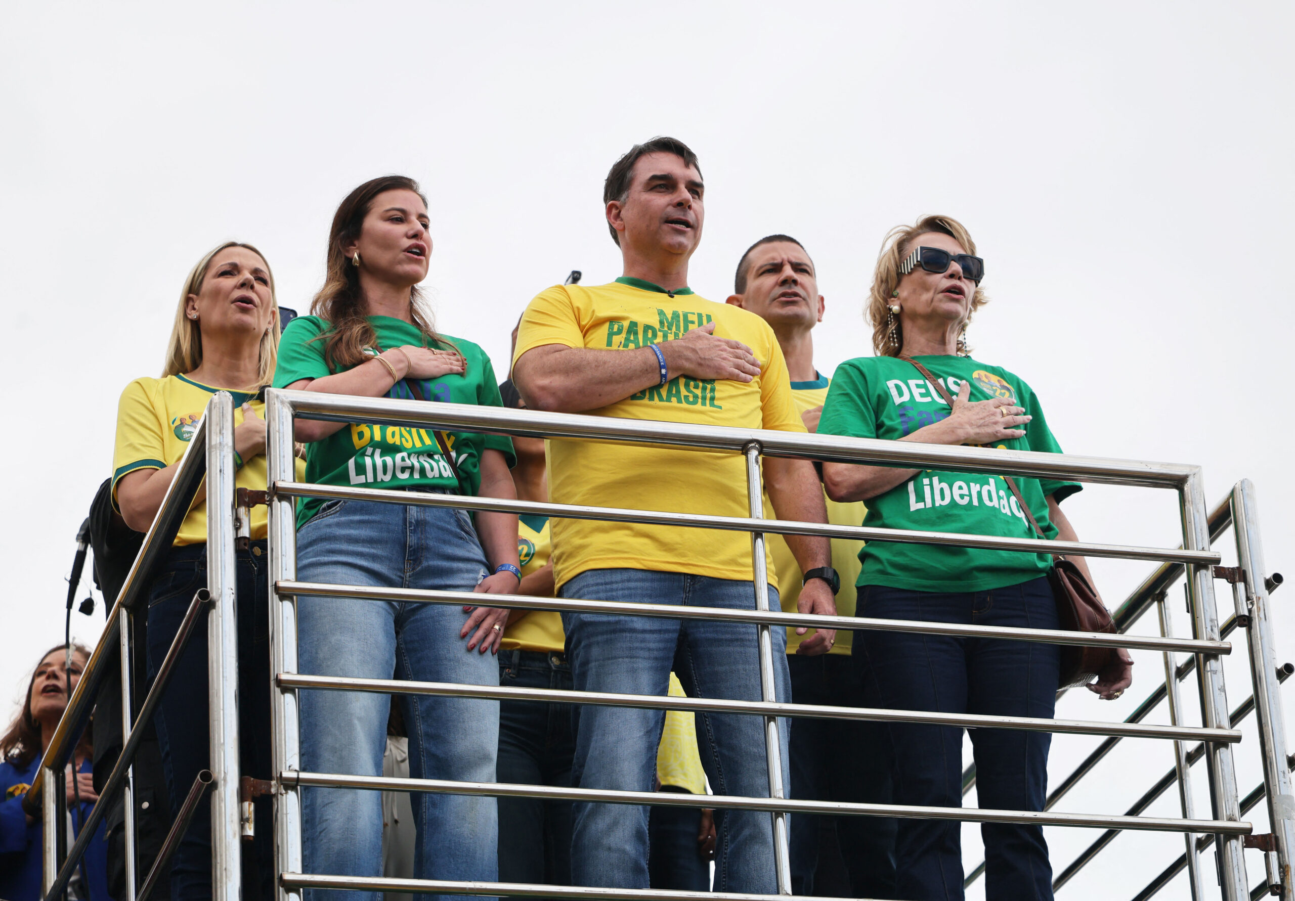 Partidul lui Flávio Bolsonaro recunoaște victoria lui Lula în Brazilia, în ciuda acuzațiilor de fraudă