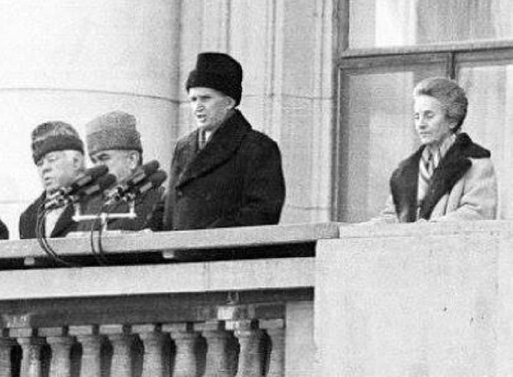 Ceaușescu este considerat un lider bun de peste două treimi dintre români, arată un sondaj