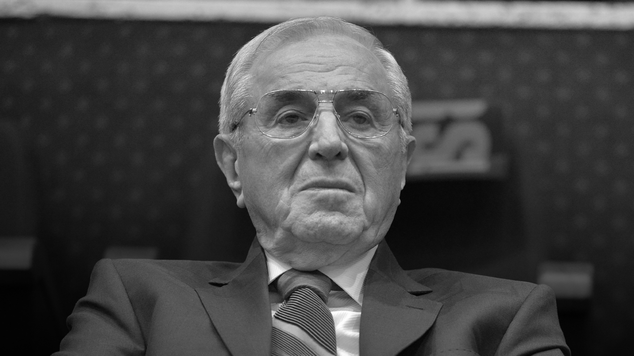 Viorel Păunescu, fostul președinte al Steaua București, a fost înmormântat la Cimitirul Bellu