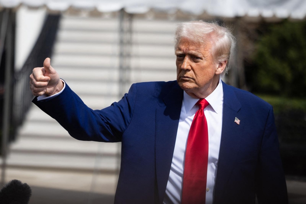 Donald Trump propune redenumirea unor repere geografice, dar promite că nu va schimba numele fluviului Mississippi