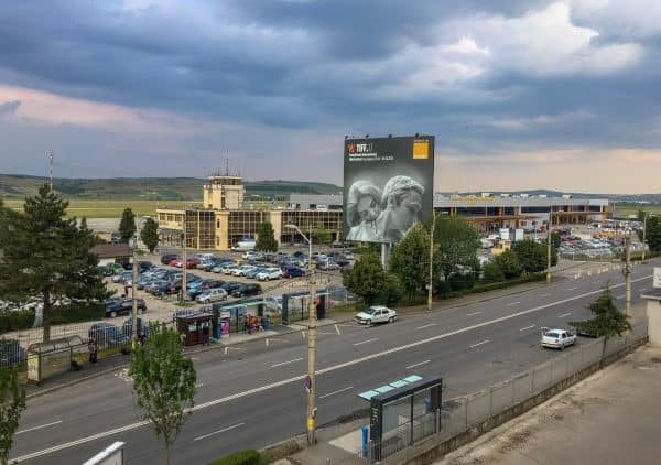 Aeroportul din Cluj primește 12 porți automate pentru controlul frontierelor