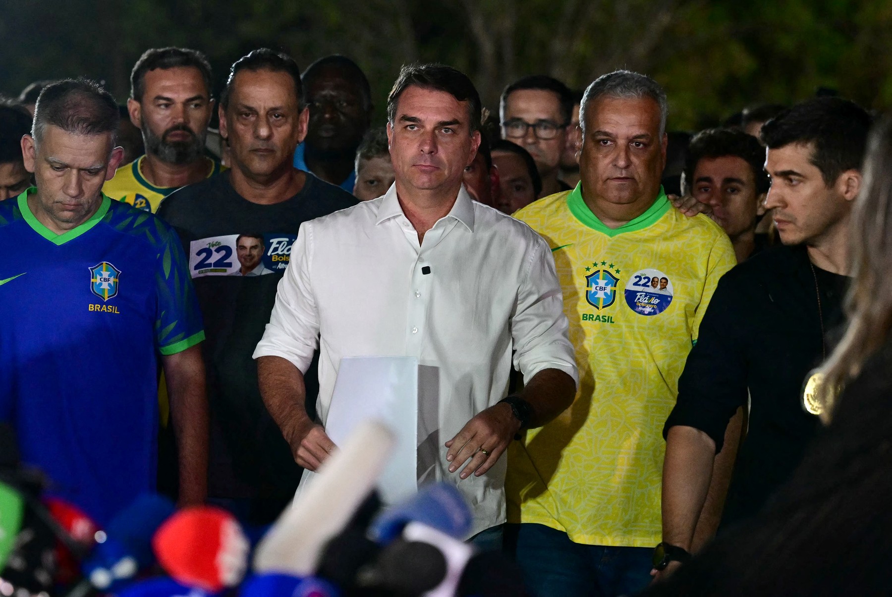 Senatorul Flavio Bolsonaro a părăsit Brazilia și se îndreaptă spre Statele Unite