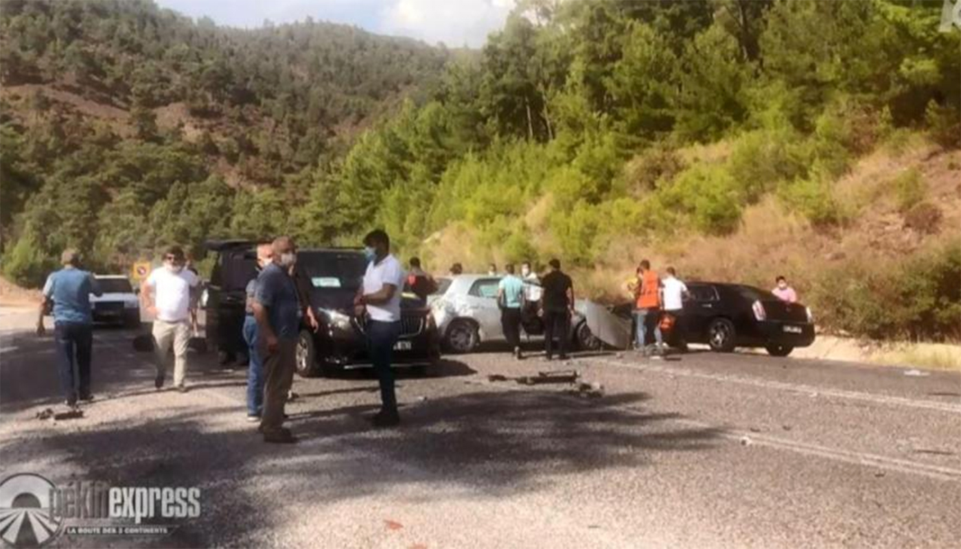 Tragedie în istoria emisiunii Asia Express: un accident rutier în Turcia a provocat un deces și răni grave