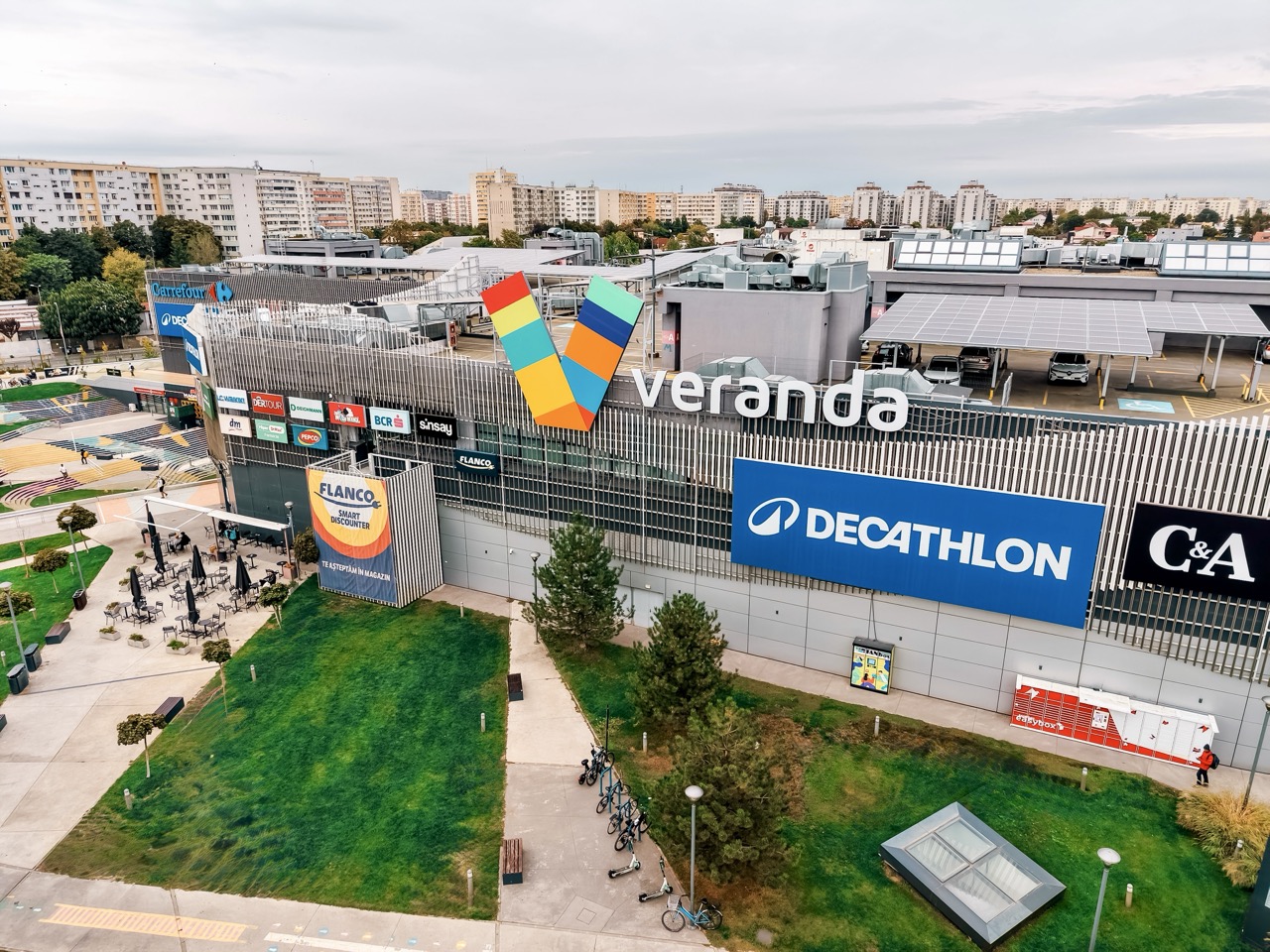 Veranda Mall marchează un deceniu de activitate în București prin proiecte de regenerare urbană
