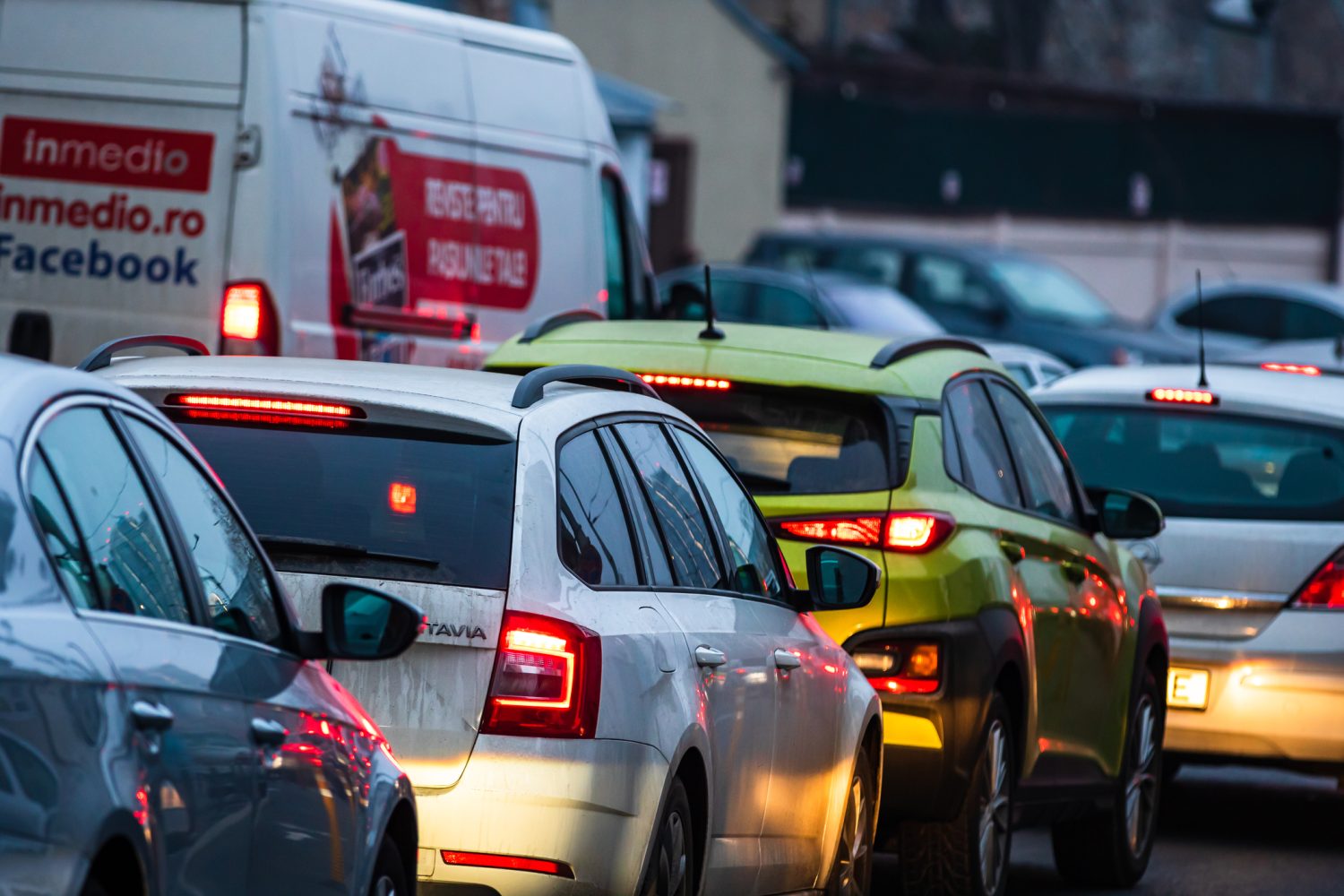 Bucureștiul este dificil de traversat din cauza distribuției neechilibrate a locurilor de muncă și locuințelor