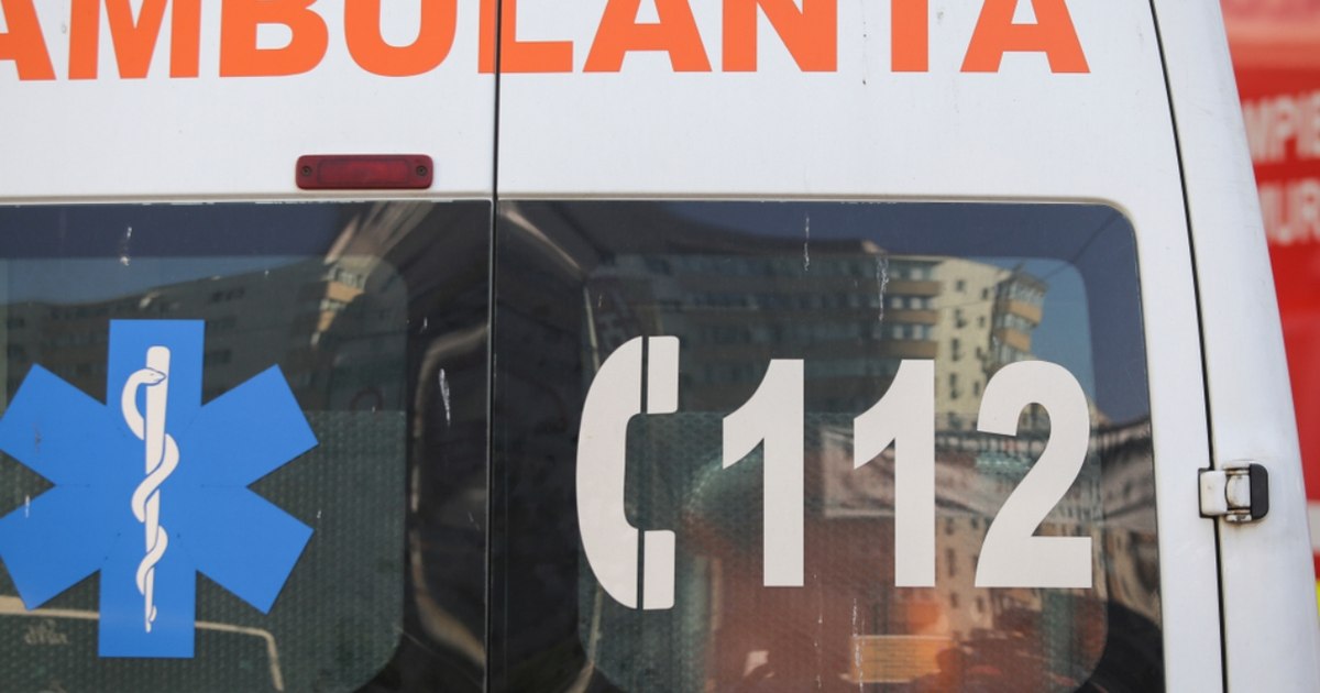 Accident cu trei vehicule pe strada Hărmanului din Brașov, implicând o ambulanță în misiune