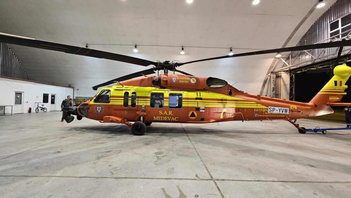 Două elicoptere Black Hawk sunt blocate în Constanța din cauza lipsei de personal și a birocrației