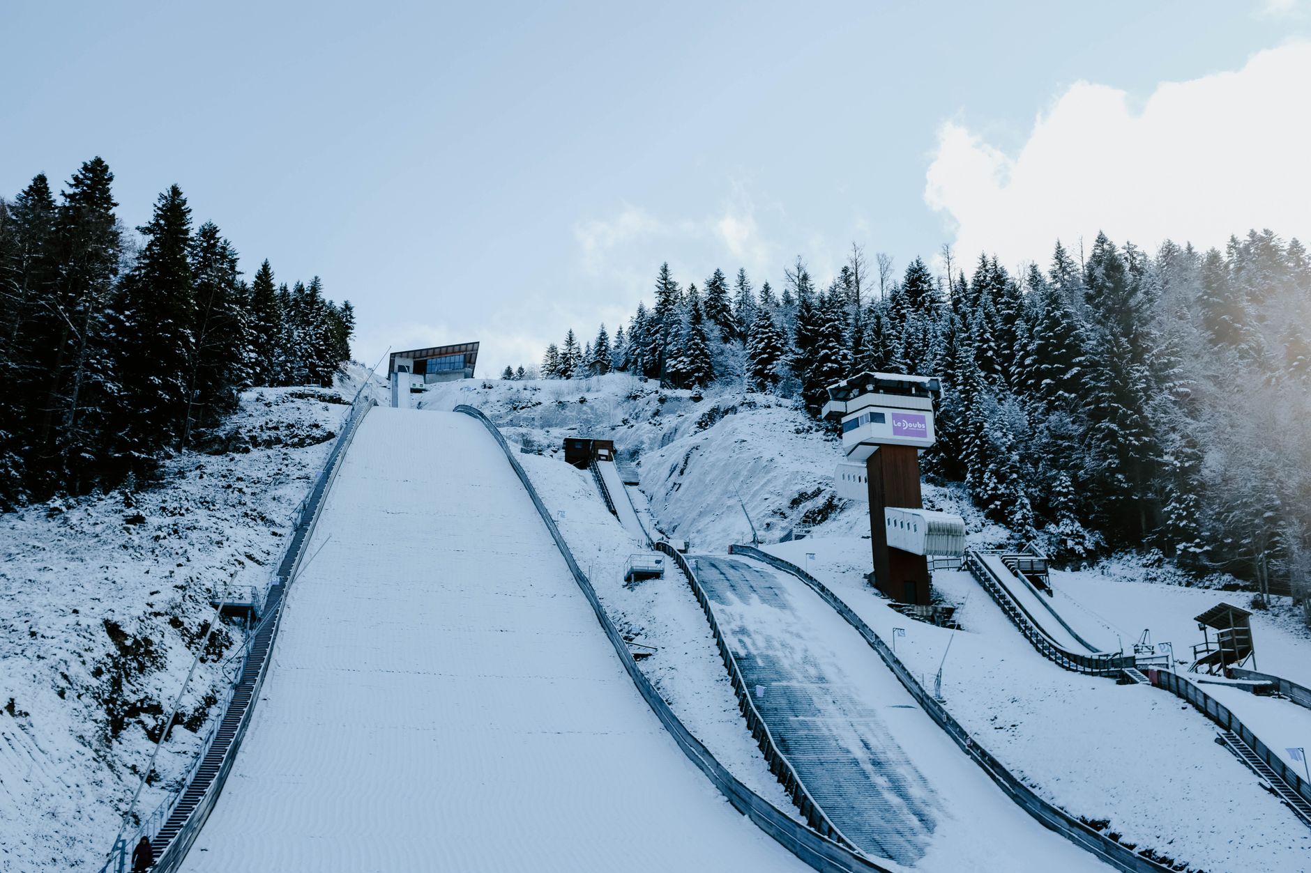 Primărița orașului Oslo solicită interzicerea sportivilor ruși la probele de la Holmenkollen