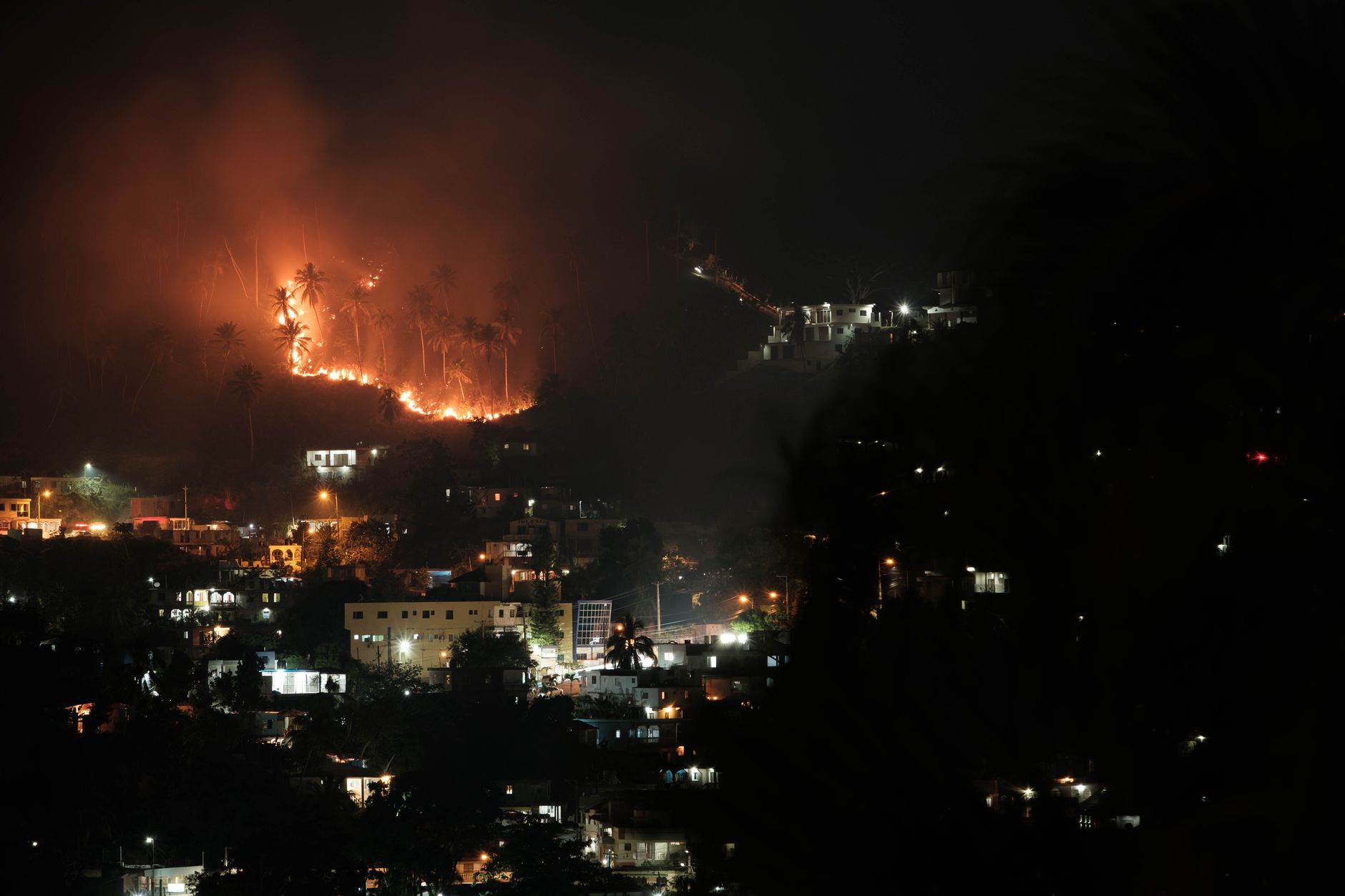 Incendiu provocat de o trotinetă electrică a distrus locuința unei familii din Ungaria