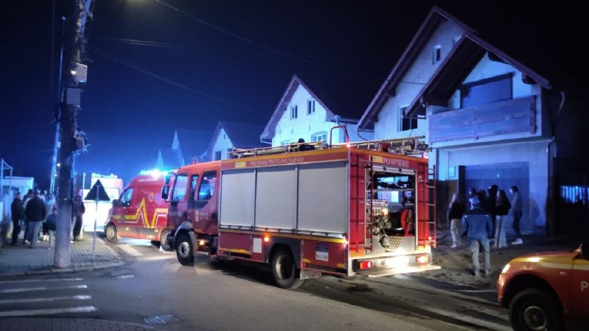 Tragedia de la Tălmaciu: reșoul electric și jocul copiilor au provocat incendiul care i-a ucis pe doi frați