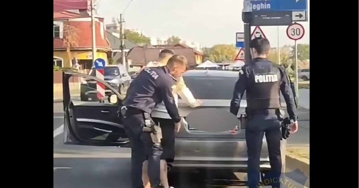 Șofer depistat pozitiv la ketamină în Mureș: Imaginile care au șocat publicul după o oprire de rutieră