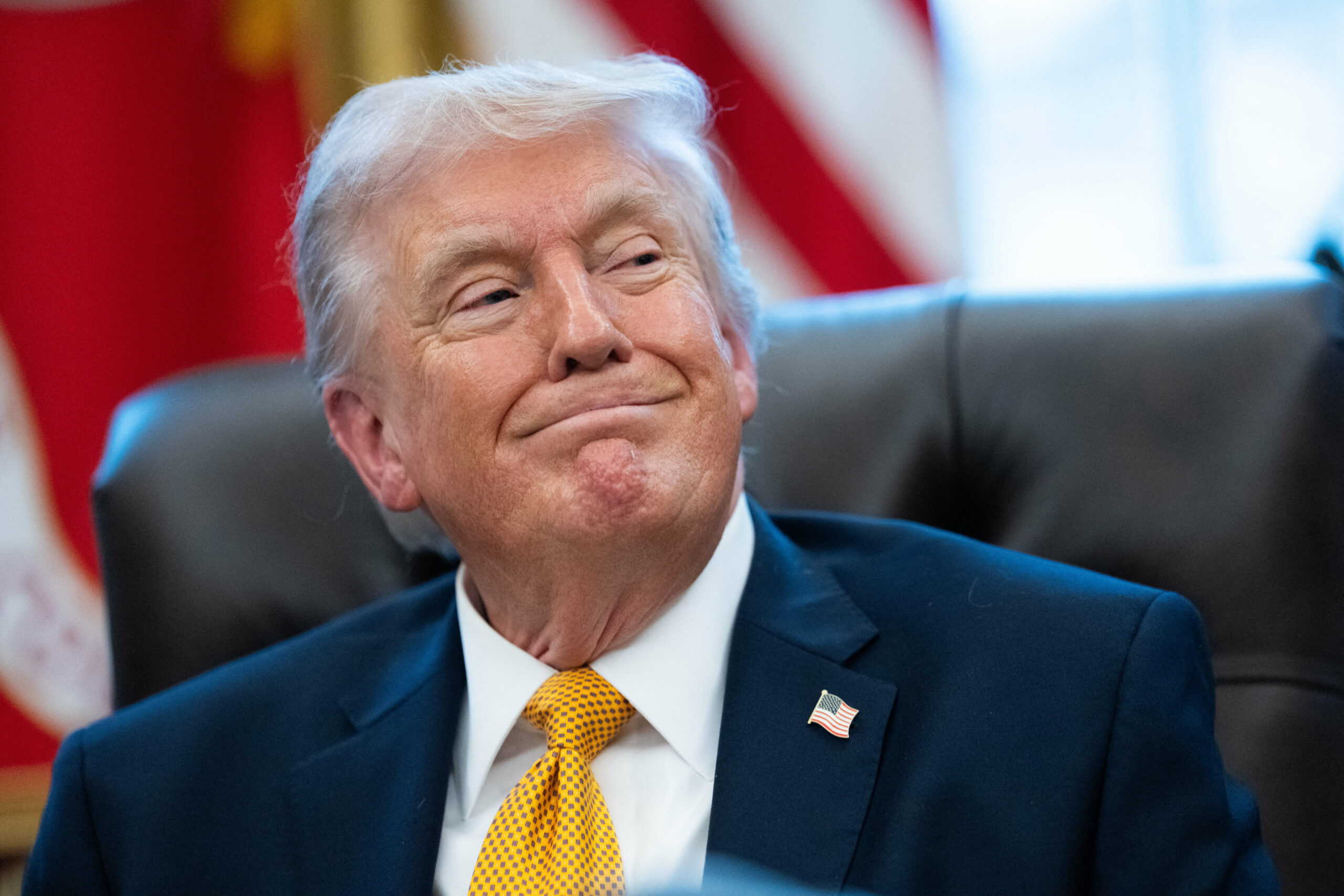 Judecător federal a blocat amenințările administrației Trump la adresa responsabililor electorali
