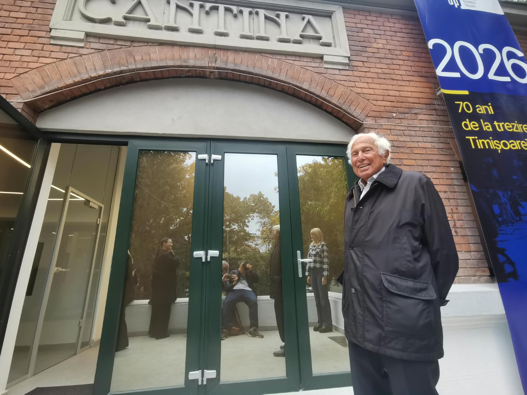 Ioan Holender, fost student exmatriculat în urma unei revolte din 1956, a revenit la Politehnica din Timișoara