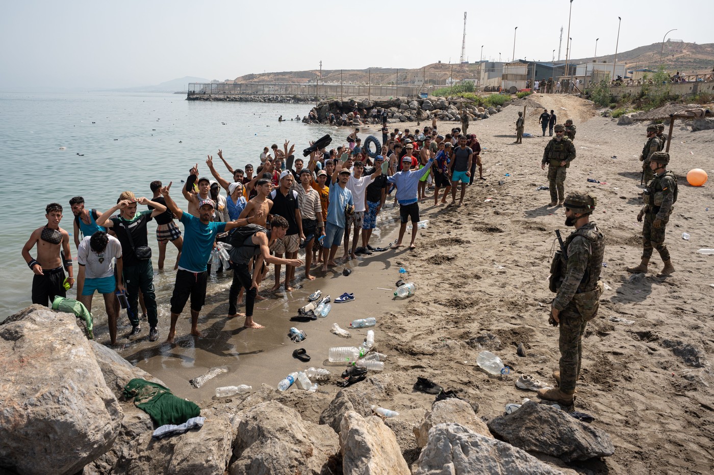 Magnus Brunner: Imaginile cu migranții din Ceuta alimentează discursul extremei drepte în Europa