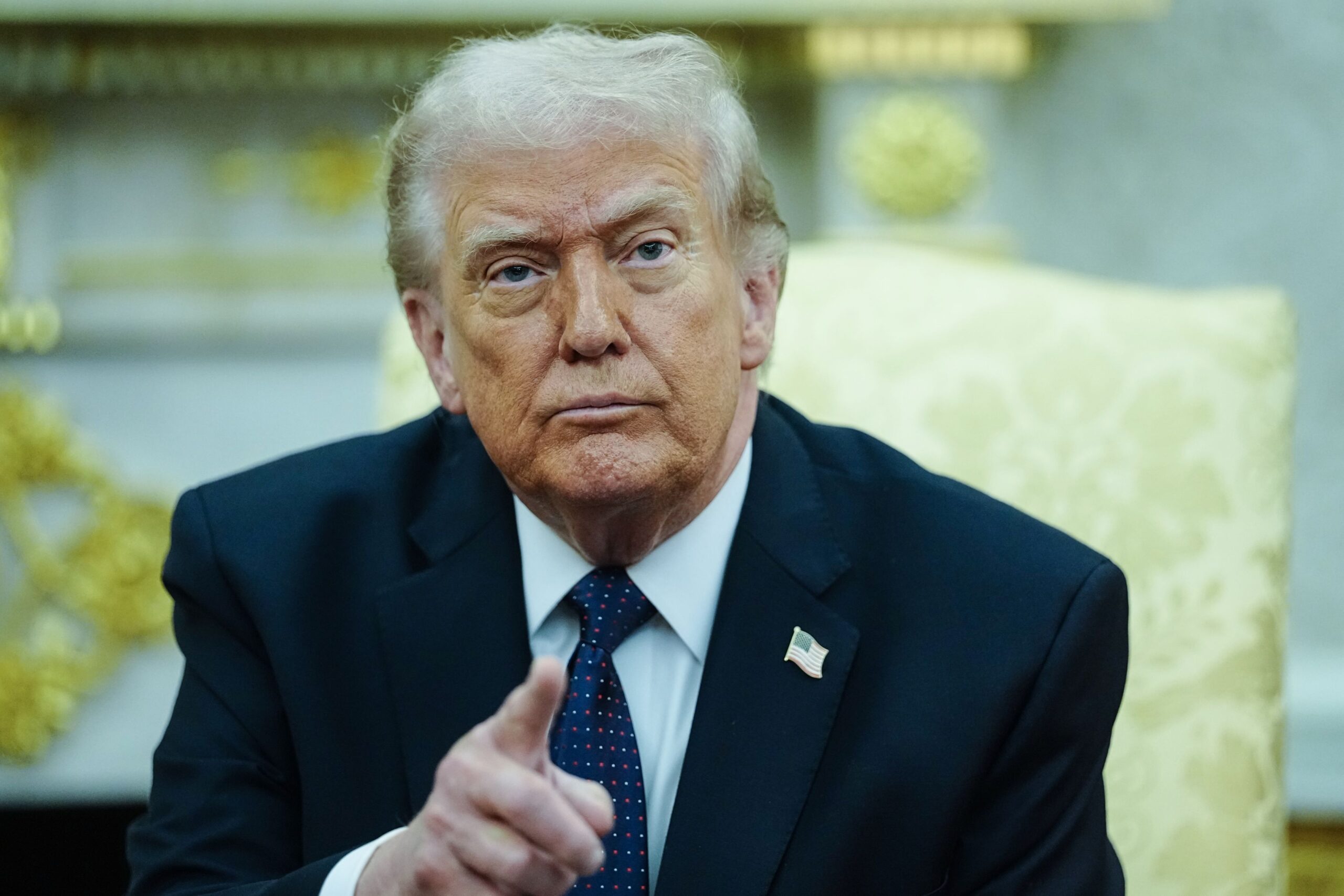 Donald Trump interzice accesul la Casa Albă pentru CNN, Politico și MSNOW