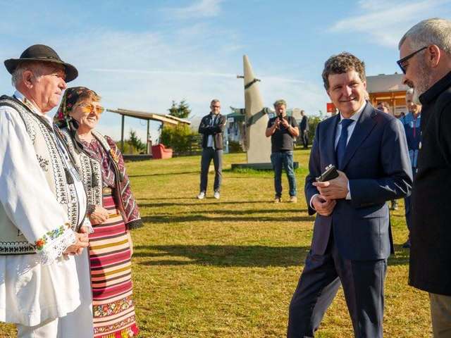 Nicușor Dan laudă proiectul Via Transilvanica: un simbol al colaborării și al unității comunităților