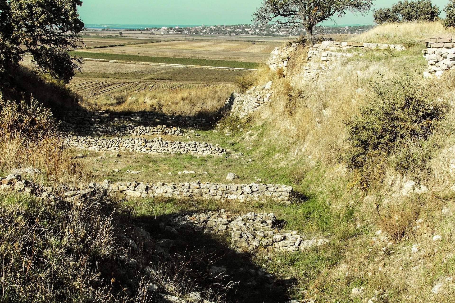 Descoperiri arheologice la Troia: Cetatea a fost repopulată mult mai rapid decât se credea