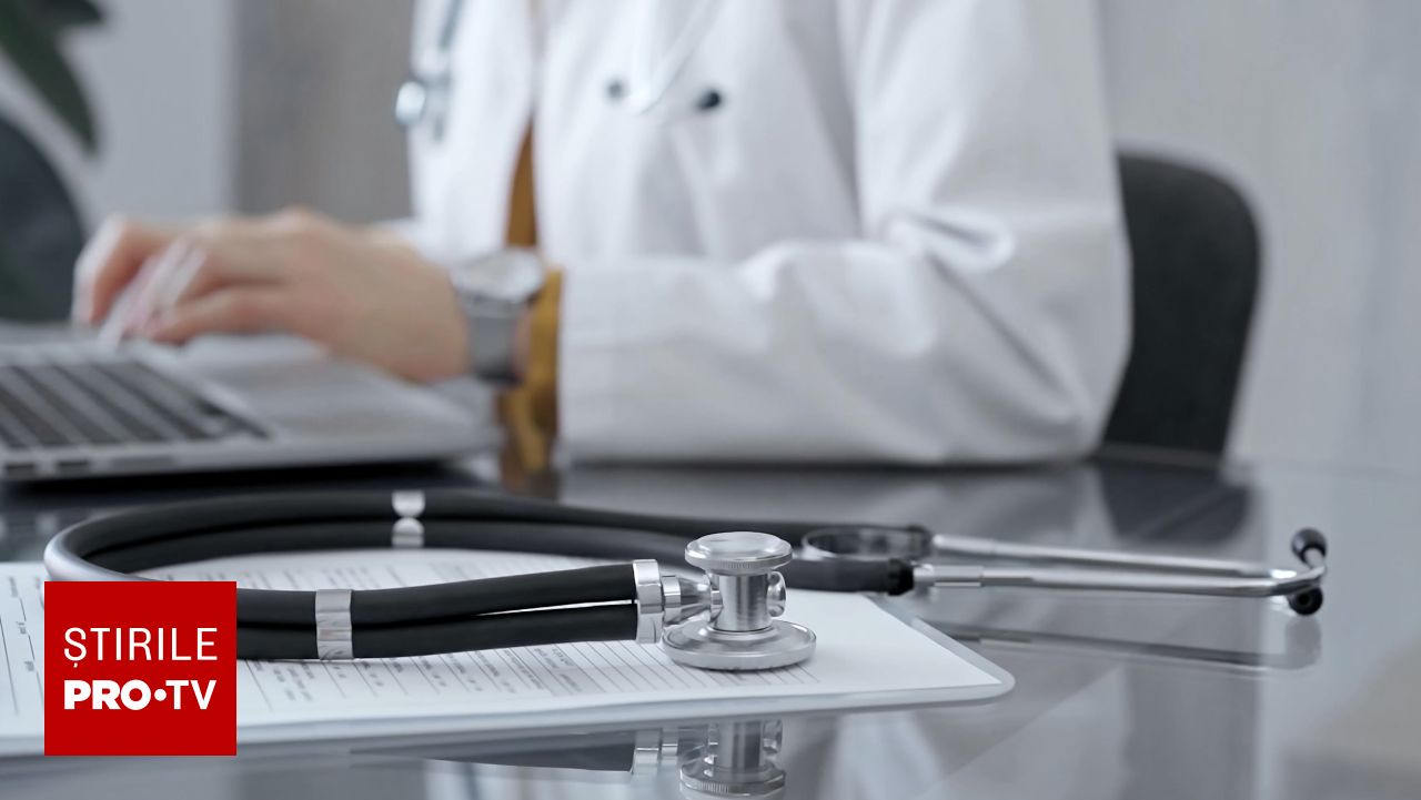 Frauda cu inteligență artificială: O femeie de 65 de ani s-a prefăcut că este medic pentru a înșela un bărbat