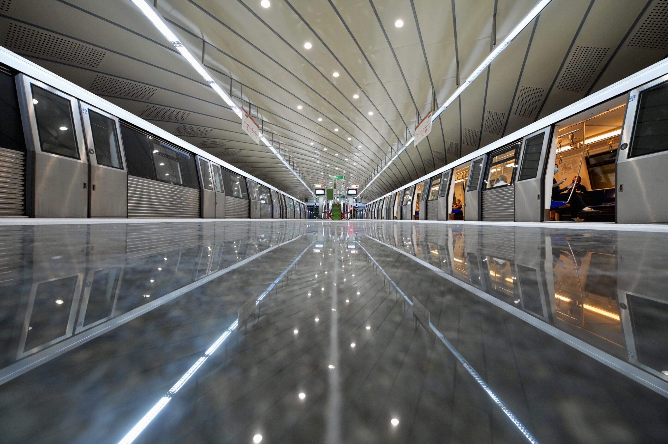 Transportul public s-a scumpit în 14 capitale europene, Bucureștiul este printre orașele cu creșteri semnificative