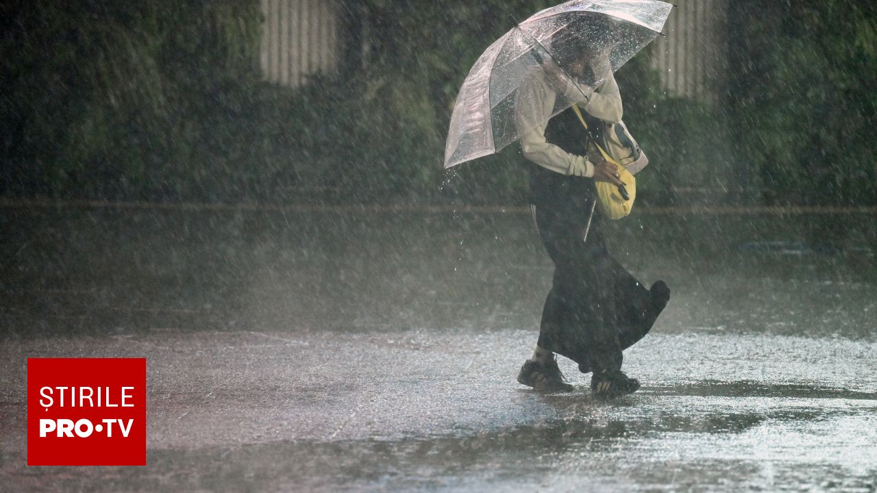 Taifunul Dujuan lovește Japonia: victime, sute de dispăruți și milioane de oameni evacuați