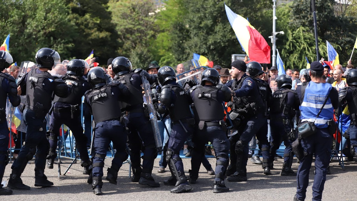 30 de persoane sunt audiate în dosarul violențelor de la protestul ciobanilor din Piața Victoriei