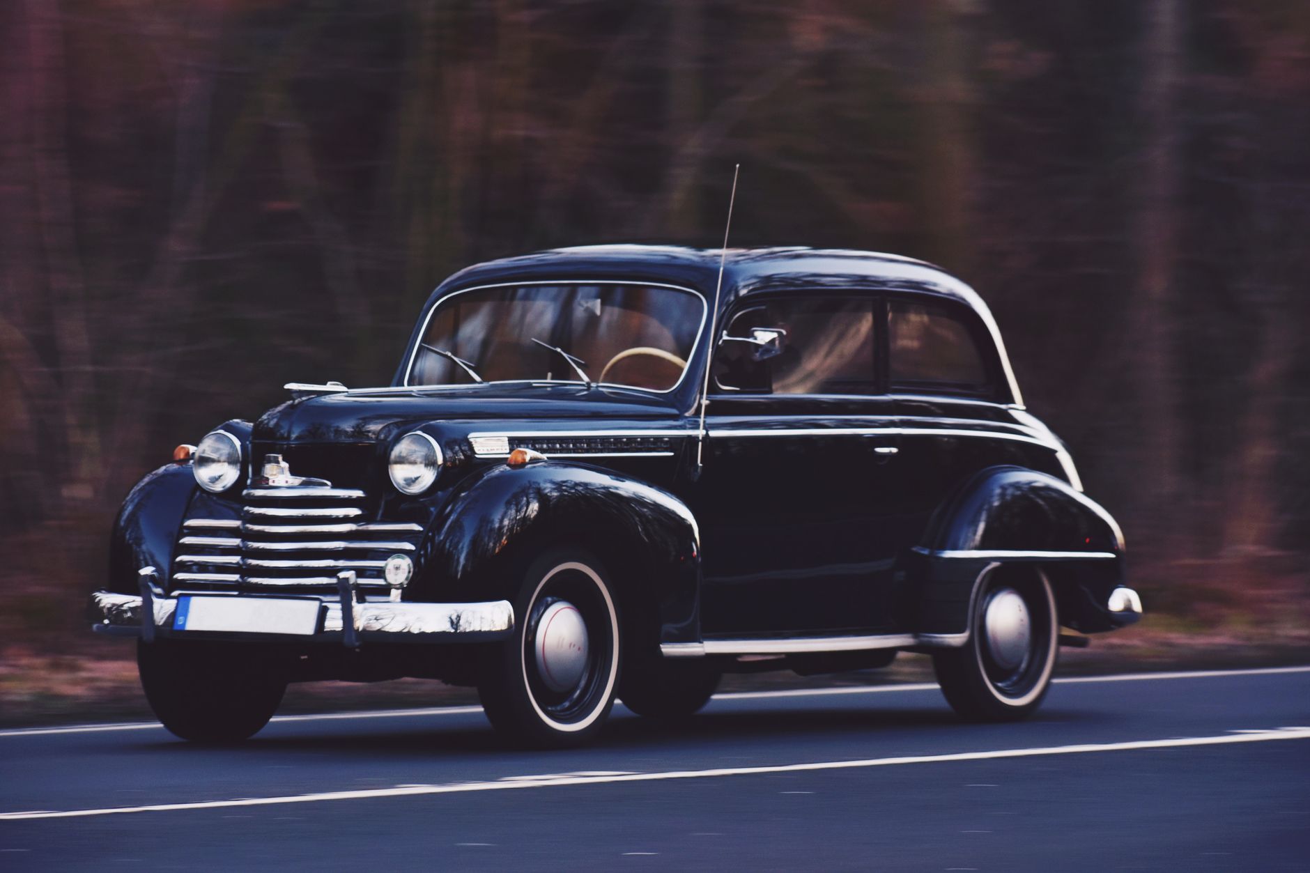 Demonstrații de prim ajutor în Piața Universității: Voluntarii de la SMURD oferă lecții gratuite