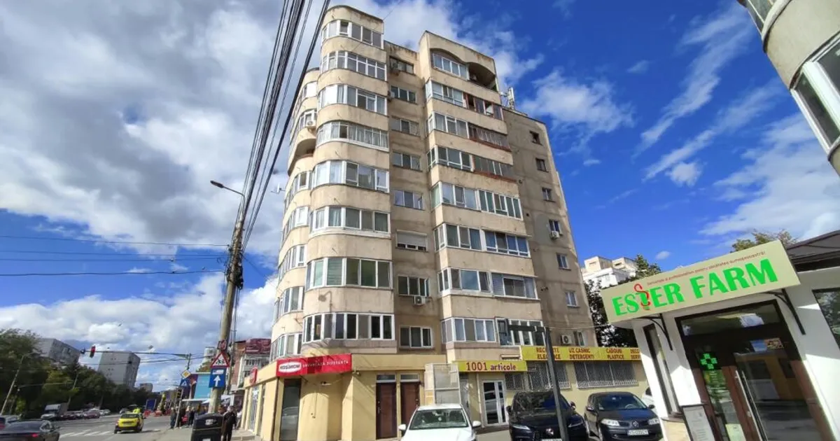 Misterul blocului înclinat din Iași: imobilul care s-a aplecat brusc în zona Gării în 1986