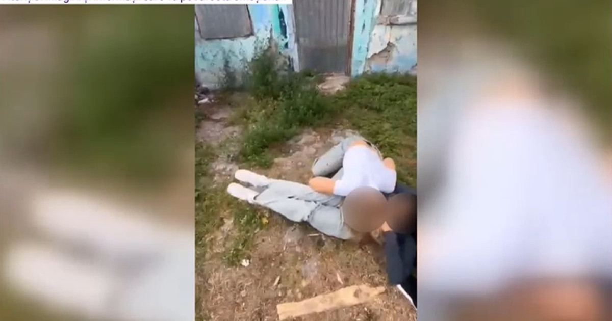 Violență pe TikTok în Mangalia: Trei tinere au agresat o minoră de 15 ani
