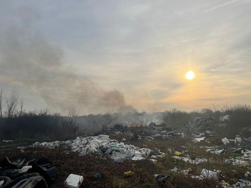 Ministrul Mediului cere starea de alertă în București și Ilfov din cauza arderilor ilegale din Sintești