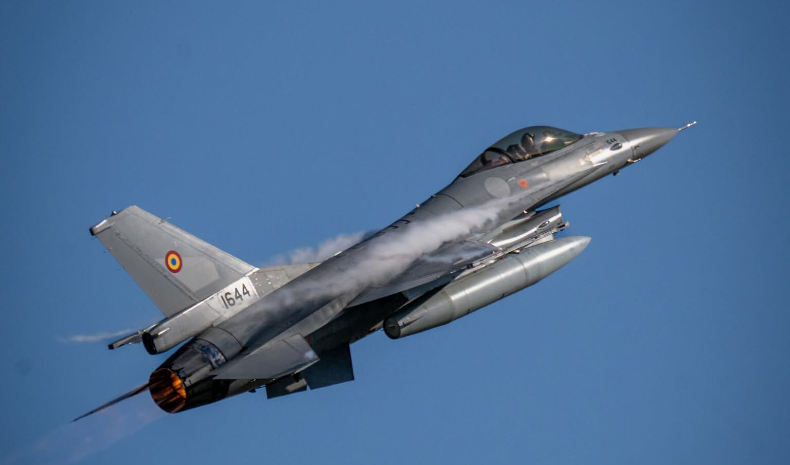 Alertă aeriană în Galați și Tulcea: două avioane F-16 au decolat pentru monitorizarea unei ținte