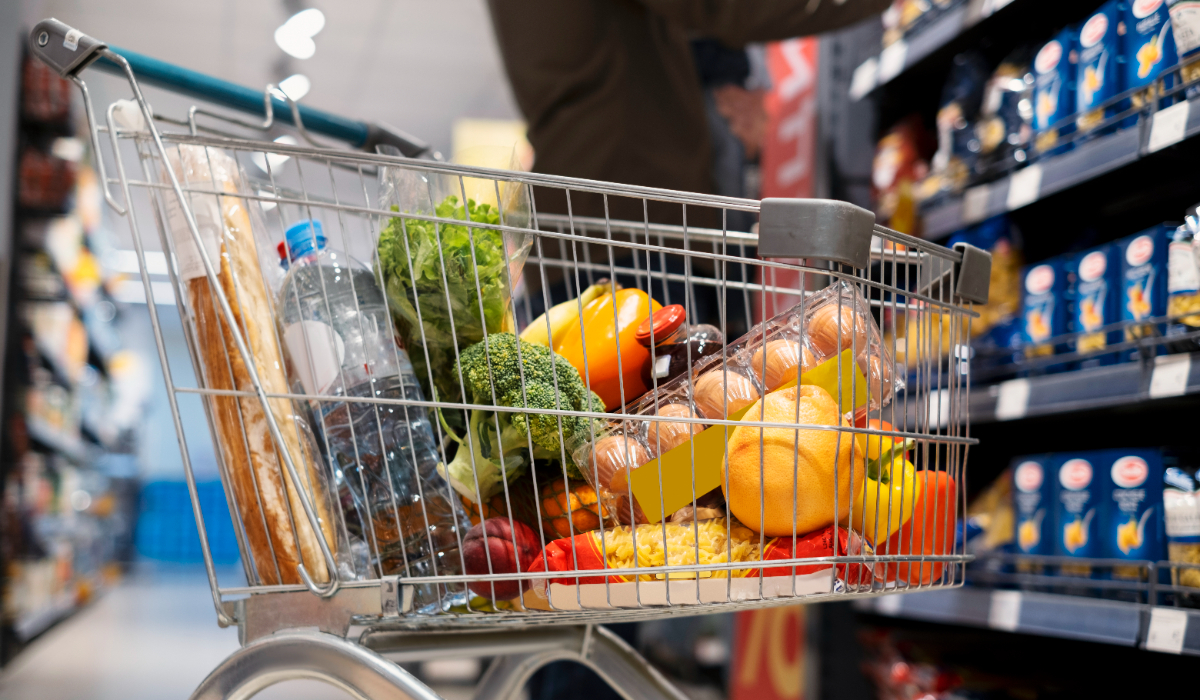 De ce rămân alimentele scumpe în magazine, chiar dacă rata inflației scade