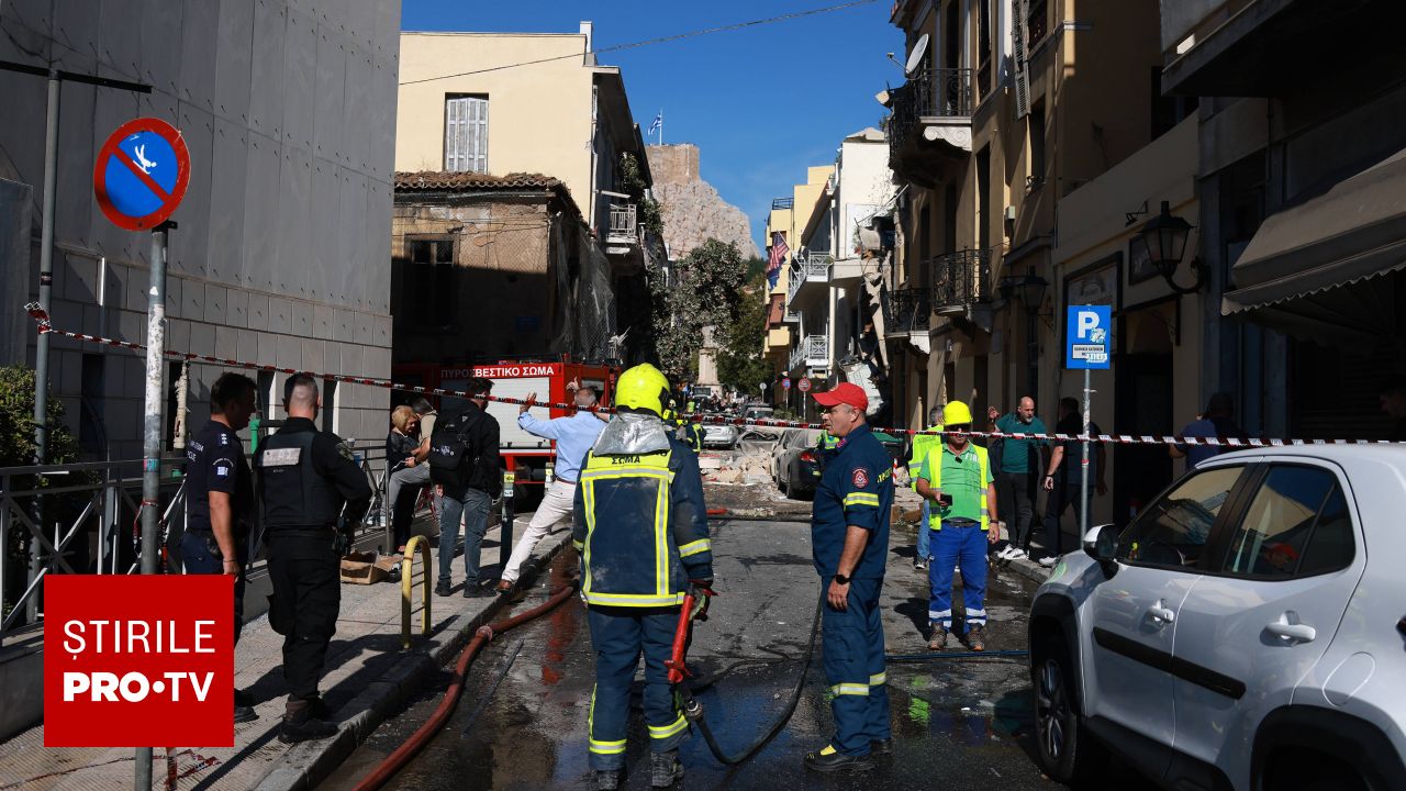 Incidenturi grave în Grecia: clădire prăbușită în Atena și incendiu la un feribot lângă Mykonos