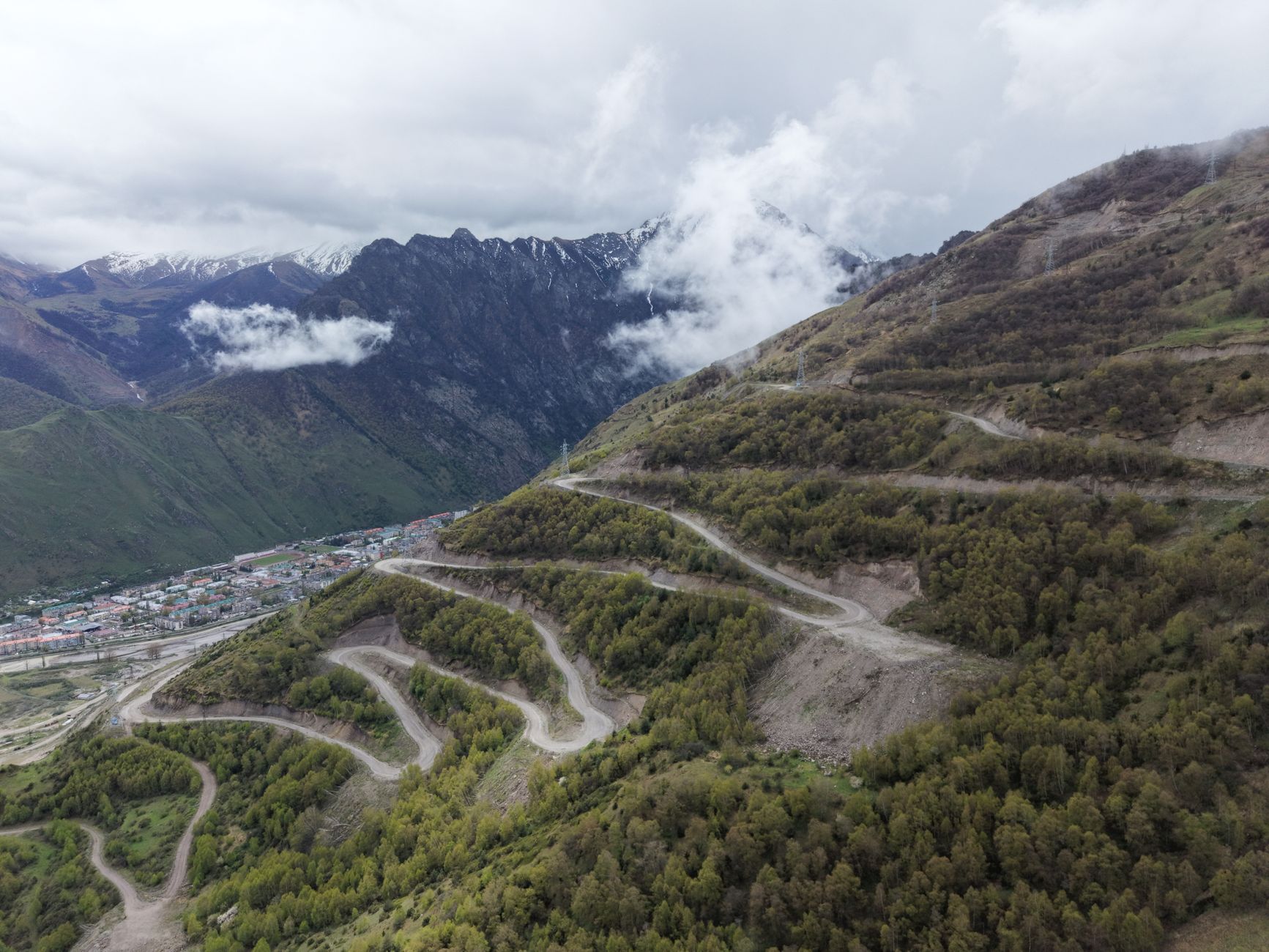 Se schimbă programul de circulație pe Transalpina. Noi restricții de acces încep de sâmbătă