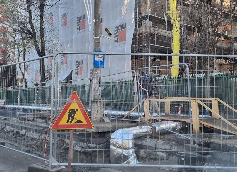 Sistări de apă caldă în București: Aproape 2.000 de blocuri vor fi afectate de lucrări în Sectoarele 4 și 5