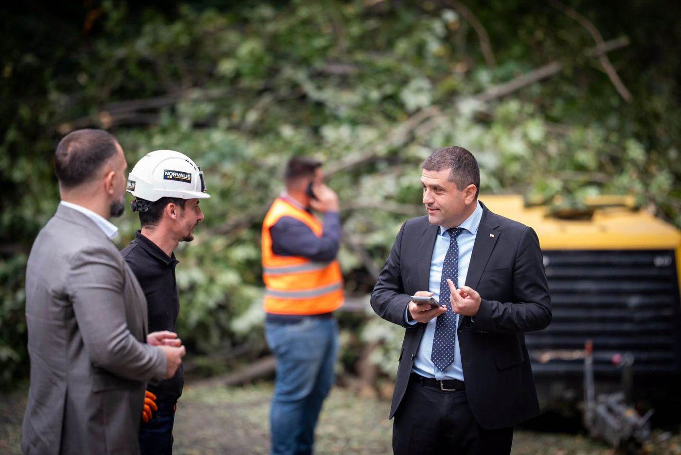Radu Miruță critică blocajele de trafic de pe Valea Oltului: „Nu este normal ca oamenii să stea ore în șir în coadă”