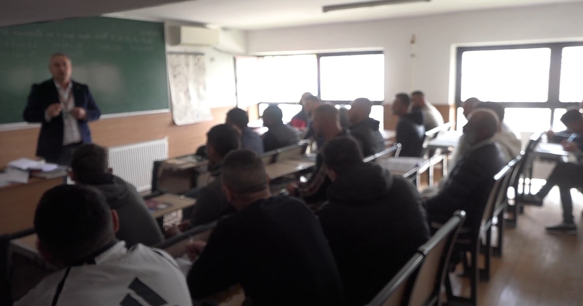 Educația în spatele gratiilor: Cum funcționează școala acreditată de la Penitenciarul Botoșani