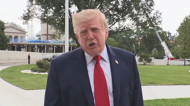 Donald Trump schimbă regulile pieței auto: noi standarde de consum și renunțarea la stimularea vehiculelor electrice