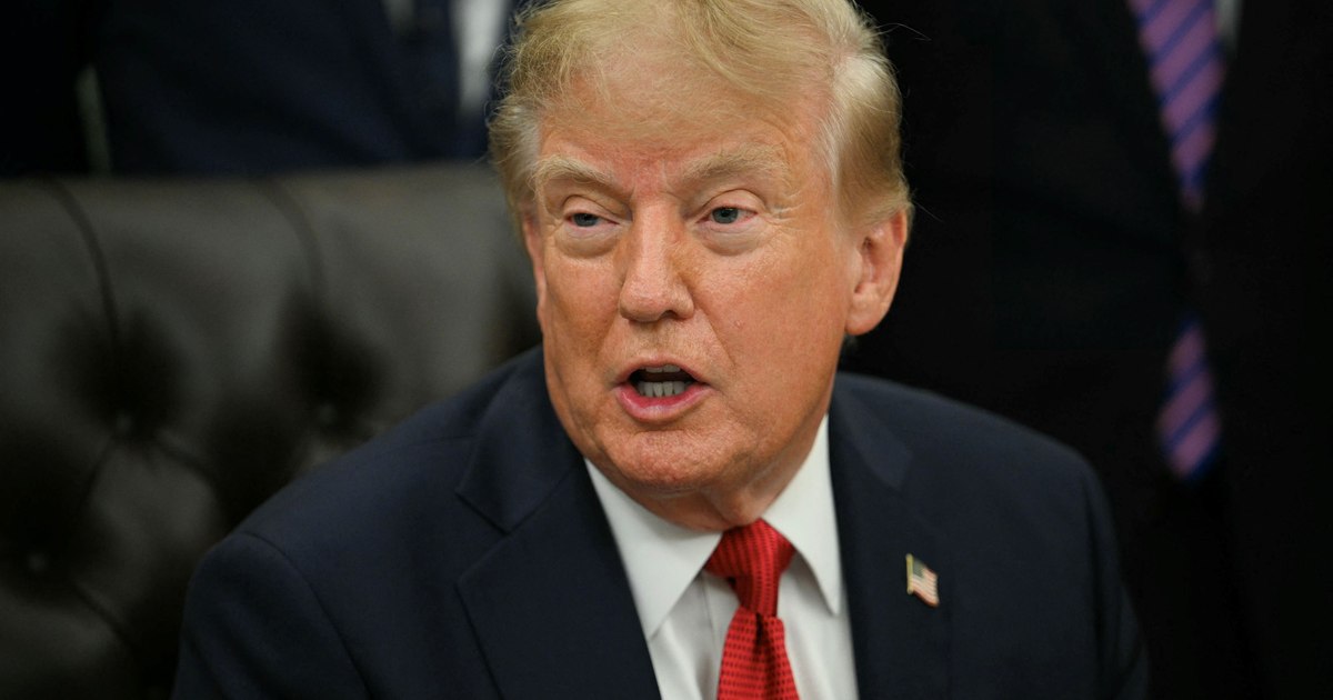 Donald Trump a cerut unei journaliste să tacă și a respins ideea că femeile ar guverna mai bine