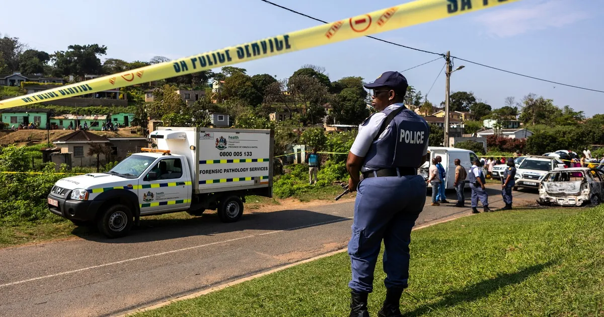 Tragedie în Africa de Sud: 17 persoane au fost împușcate mortal într-un bar din Wedela
