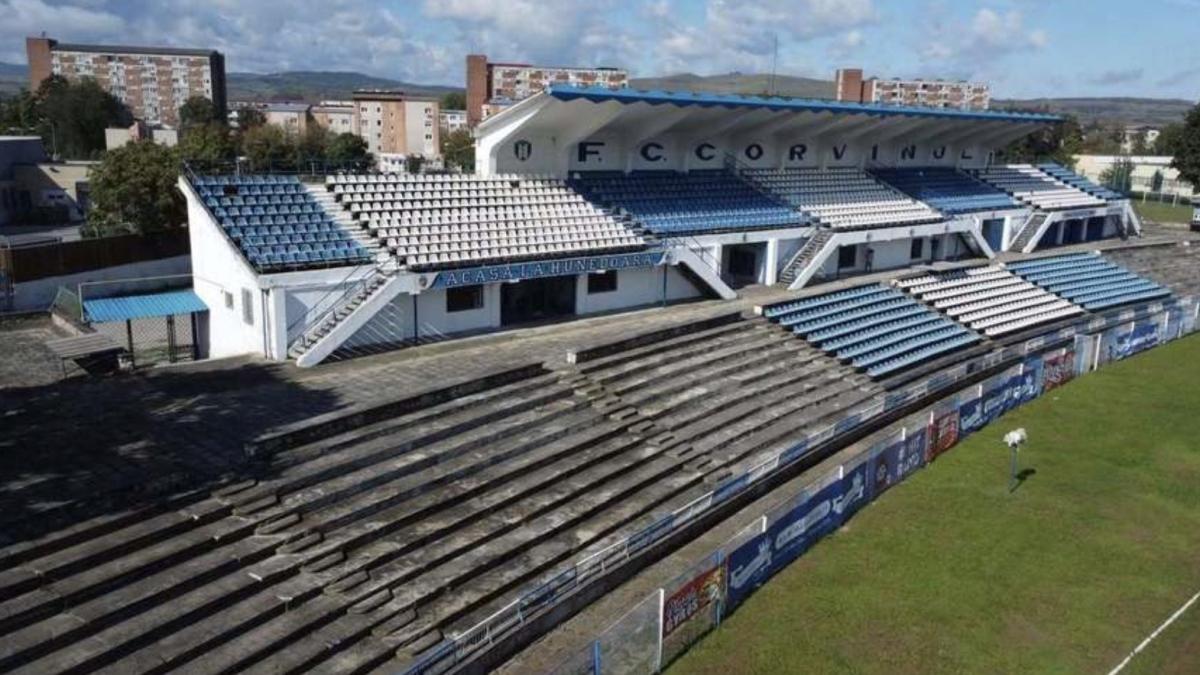 Stadionul Corvinul din Hunedoara va fi demolat. Începe procesul de înlocuire cu o arenă modernă