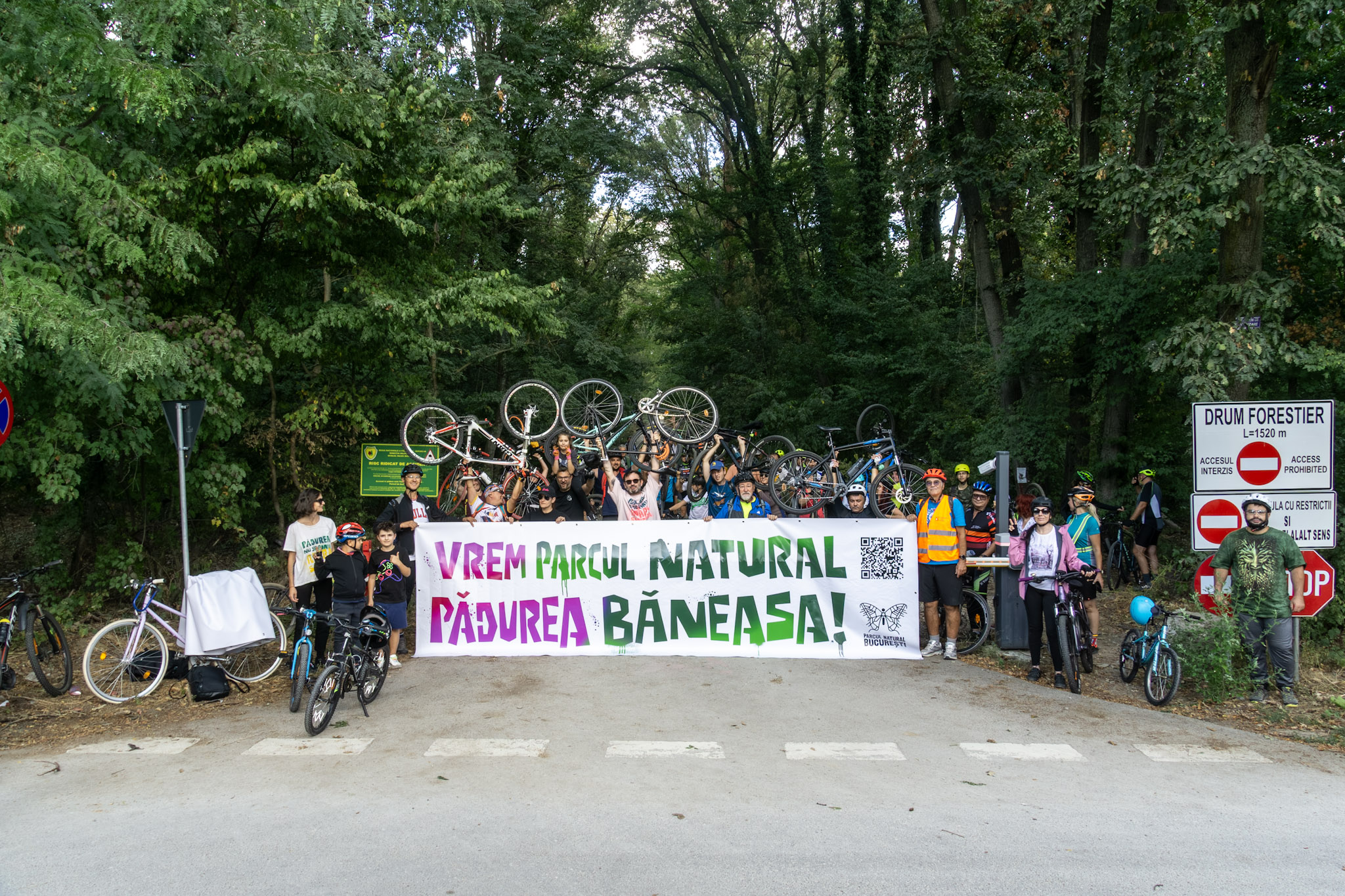 Peste 200 de bicicliști au testat traseul din Herăstrău până în Pădurea Băneasa