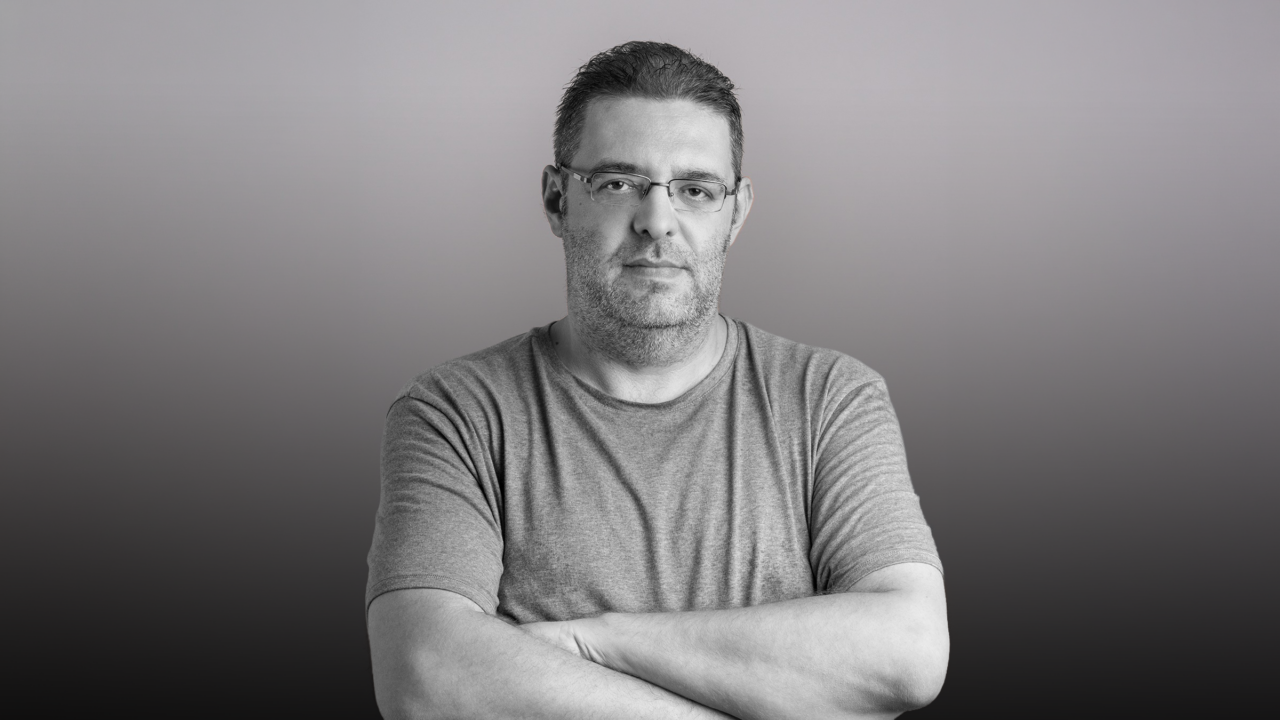 A murit jurnalistul Patrick André de Hillerin, editorialist la Gândul și fost fondator al Academiei Cațavencu