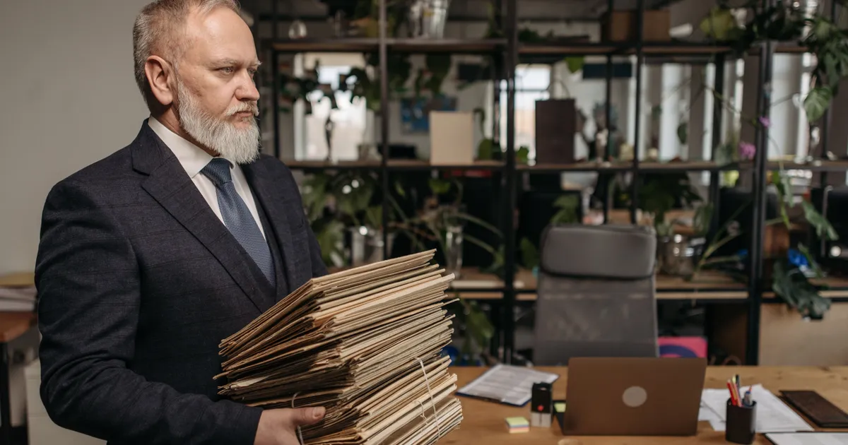 Pensiile vor crește în 2027, dar pierderile de putere de cumpărare din 2025-2026 nu vor fi recuperate
