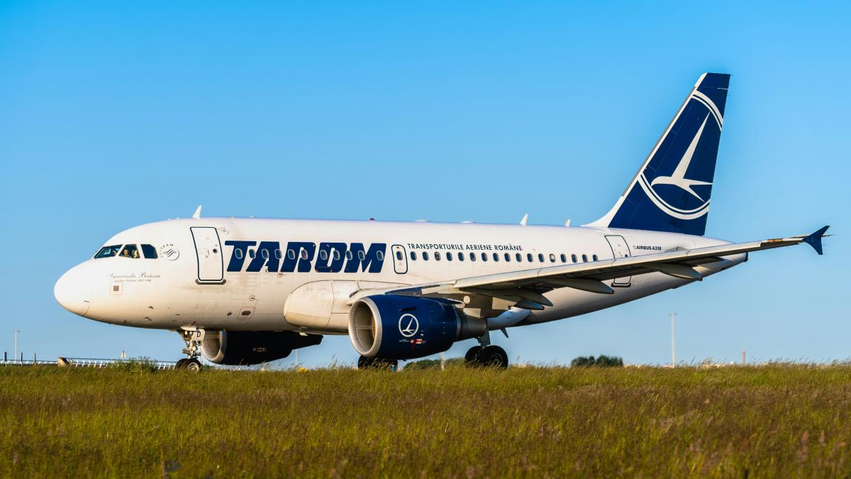 Criză majoră în aviația din România: Probleme tehnice la AnimaWings, reduceri la Wizz Air și presiuni pentru vânzarea TAROM