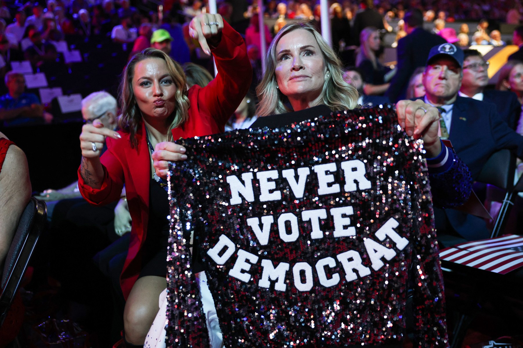Democrații americani se distanțează de socialism pentru a contracara atacurile lui Trump